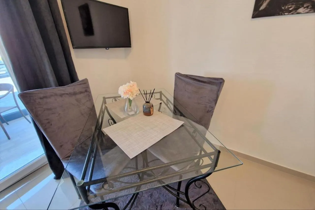 Villa Amra Apartments In Porec For Max 27 Persons