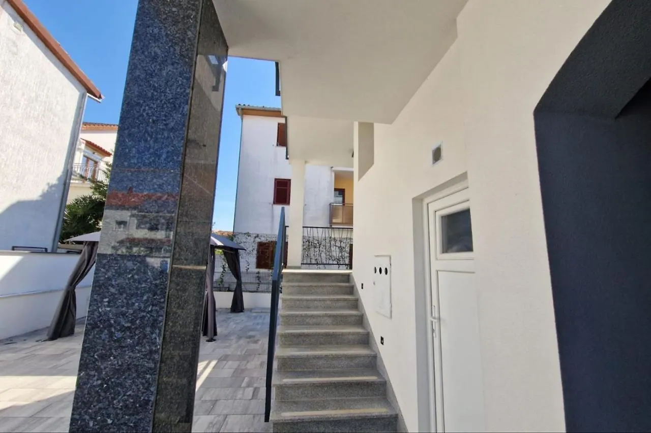 Villa Amra Apartments In Porec For Max 27 Persons 0*,  Κροατία