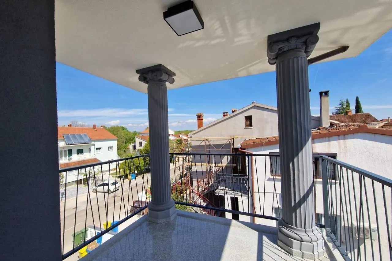 Villa Amra Apartments In Porec For Max 27 Persons